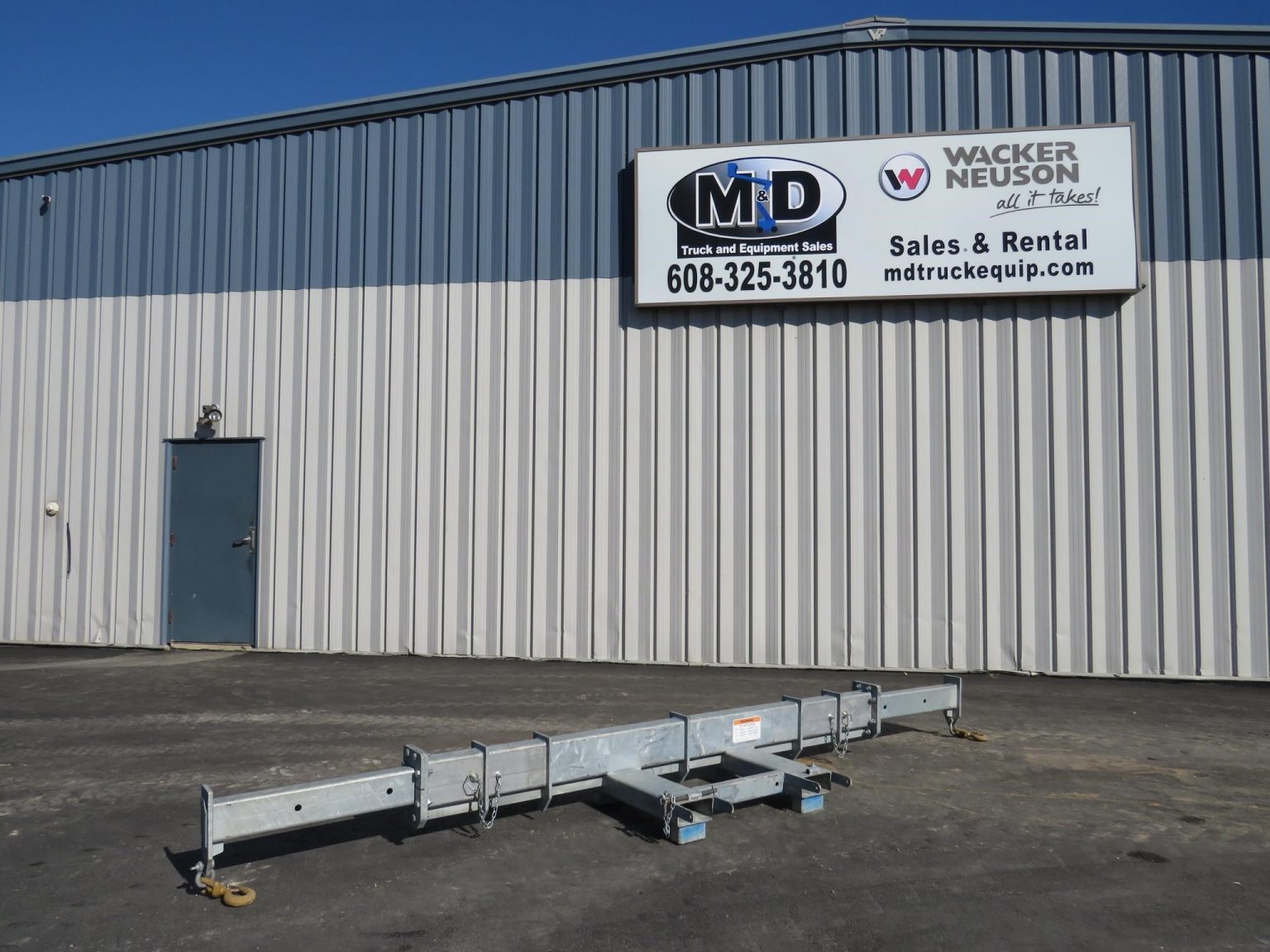 HAUGEN FORK MOUNTED SPREADER BAR M & D Truck and Equipment Sales