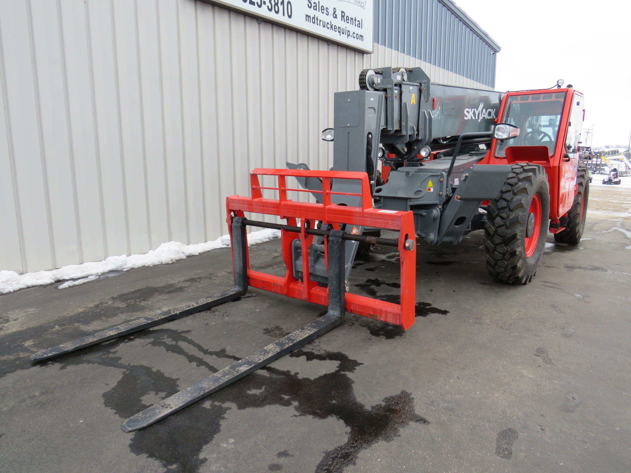 SKYJACK SJ1256THS 802 - M & D Truck and Equipment Sales