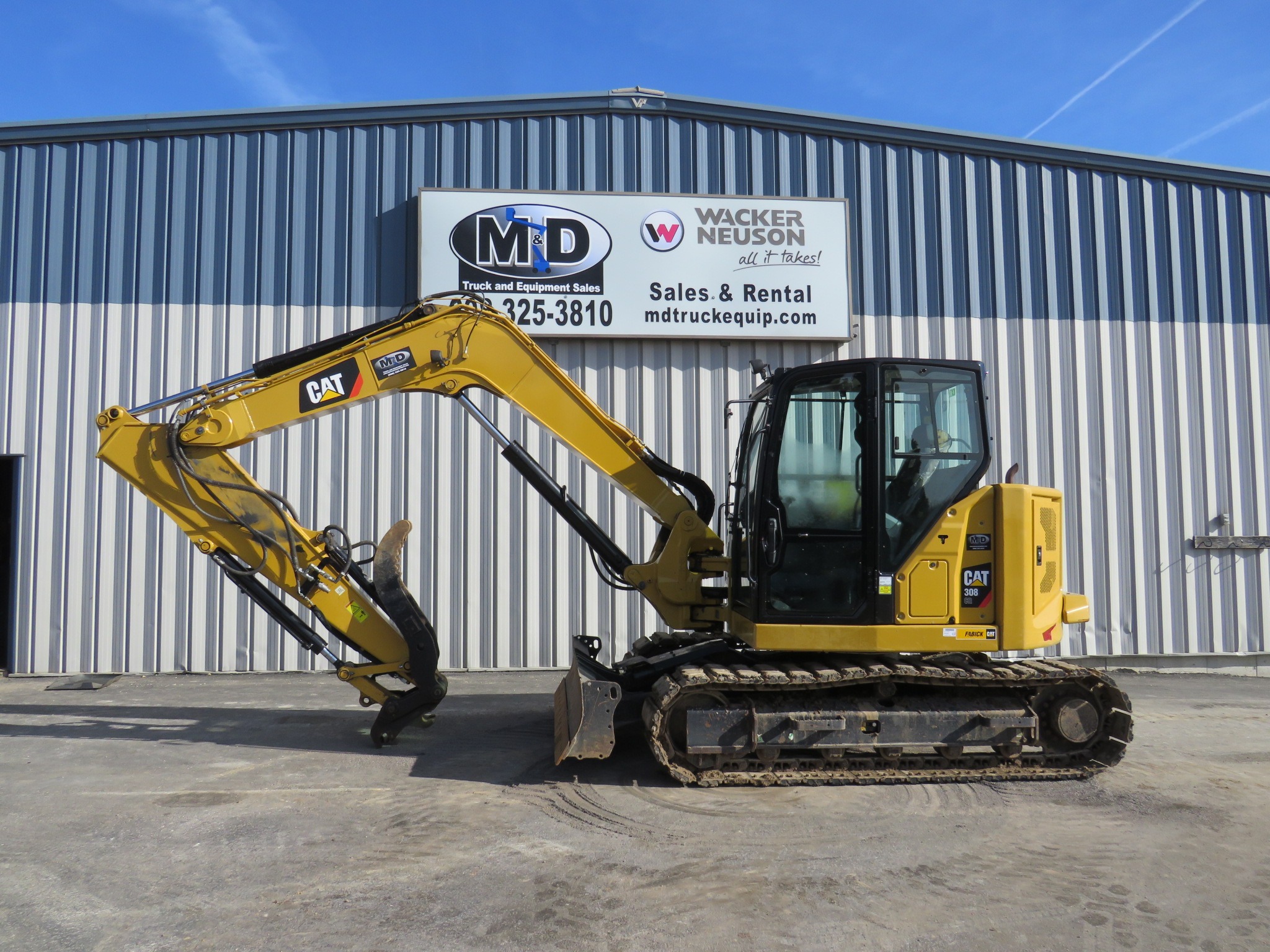 Excavators M & D Truck and Equipment Sales