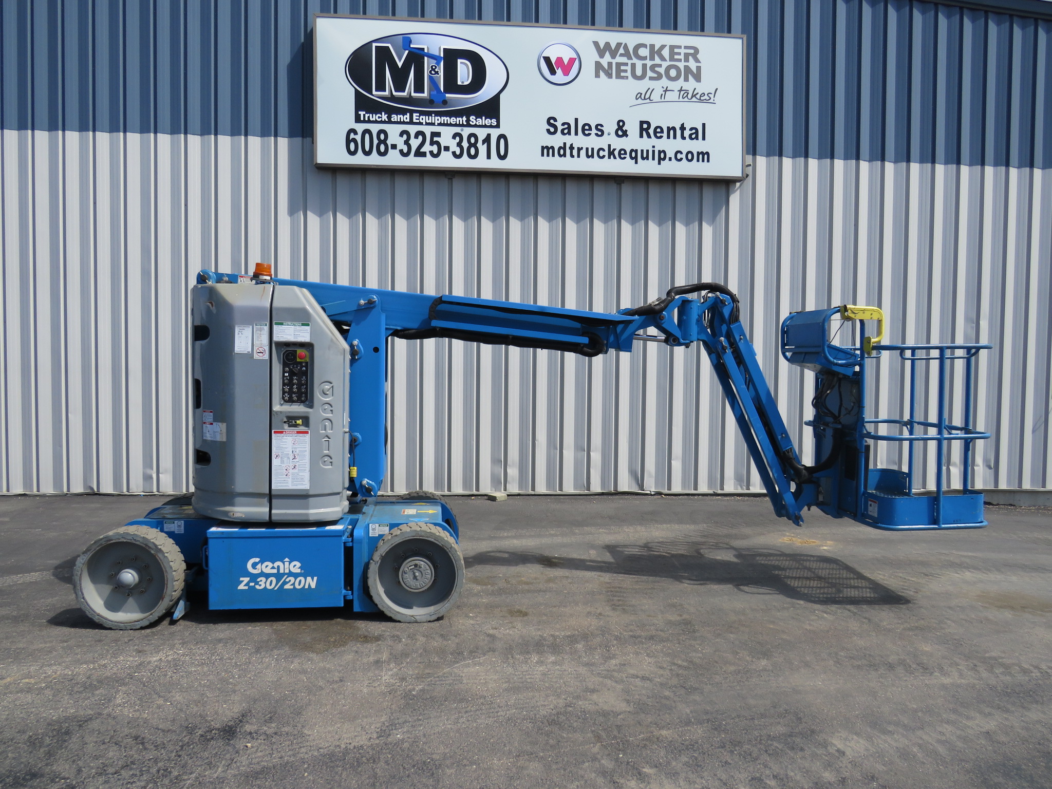 2017 GENIE Z30/20N RJ 14621 - M & D Truck and Equipment Sales